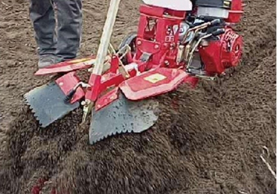 Geventileerde landbouw 4,05 kW benzine-rotatie-tiller met chassisstructuurfunctionaliteit
