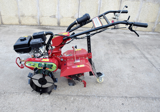 Optioneel automatische mini-krachtverbouwer voor de verbouwing van boomgaarden