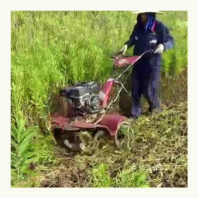 Duurzame 170F benzine motor met vierwielaandrijving landbouwcultivator voor rijstvelden en droog land 65 kg