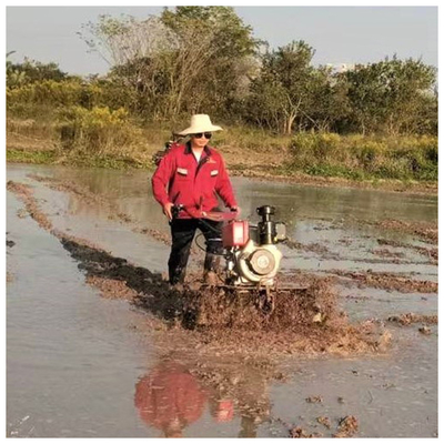 4WD ploegmachine voor landbouwmachineapparatuur handig en gemakkelijk ster